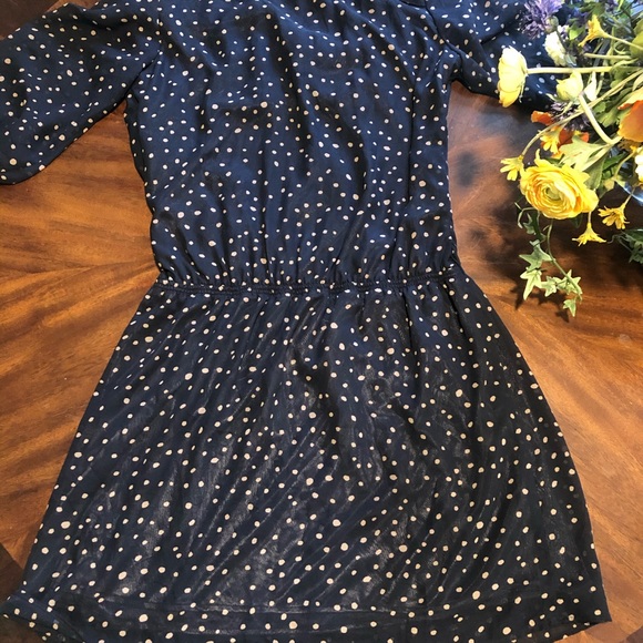 Dress 👗 - Picture 2 of 4